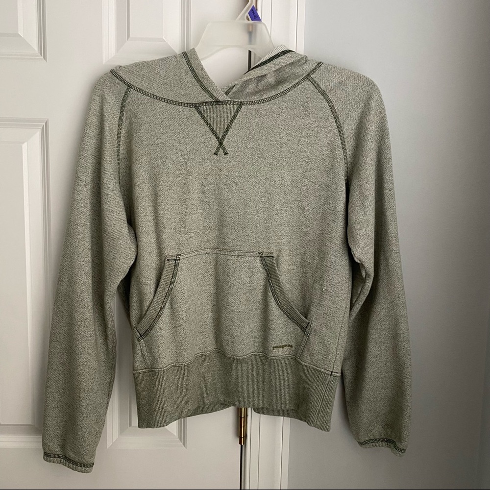 Patagonia pull over